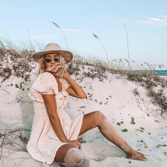 Cream Boho OFF shoulder Floral Print Mini  DRESS - Picture 8 of 9